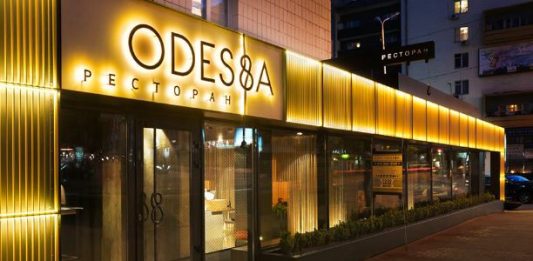 6 Ways to Make Your Restaurant’s Exterior More Appealing