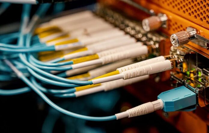 6 Important Tips You Need to Know About Testing Fiber Optic Cables
