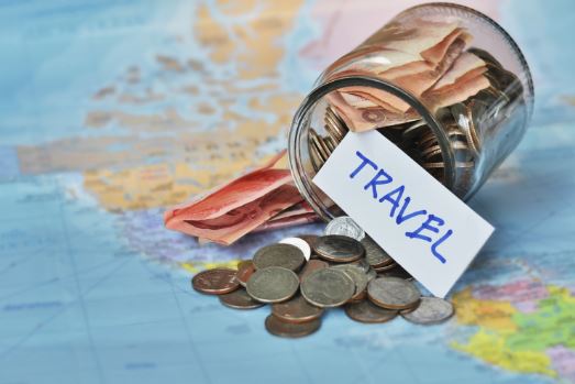 How to Save for a Vacation Without Breaking the Bank