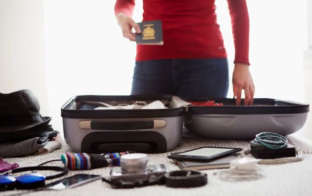 Top 12 Tech Devices to Bring in Your Travel