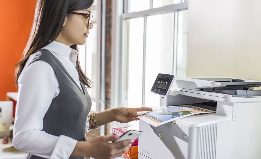 Choosing your office printer: 5 ways to go about it