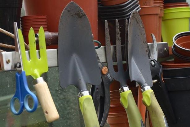Most Useful DIY Gardening Tools Ideas