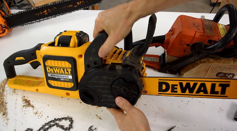How to Use the Dewalt V20 Chainsaw