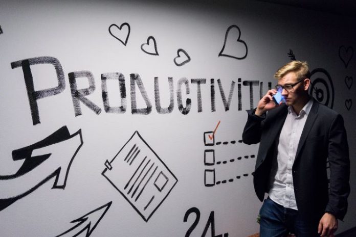 6 Ways Technology Increases Productivity and Profitability