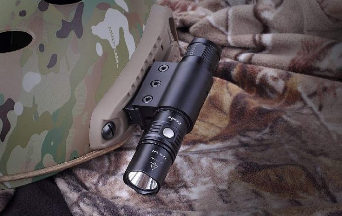 Fenix Flashlights FX-PD35TAC review