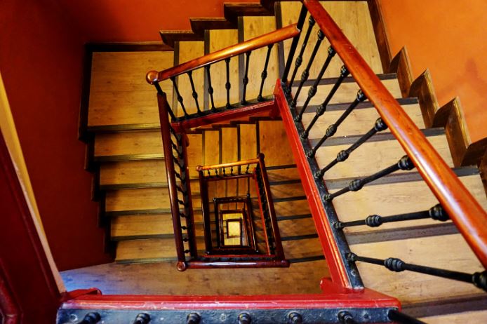 How to Maintain Your Beautiful Metal Railings