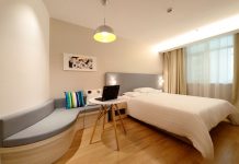 How to Make the Most of the Space in Your Bedroom