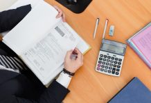 Tips to Avoid Financial Risks through Health Insurance