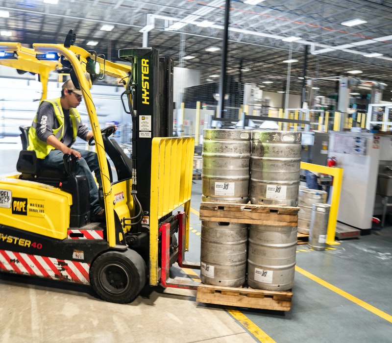What Should You Know About the Forklift-License Renewal Program?