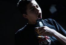 How to connect an external microphone to iPhone? iphone to mic