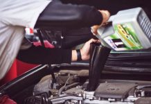 Can You Mix SYNTHETIC Oil with REGULAR Oil? synthetic oil