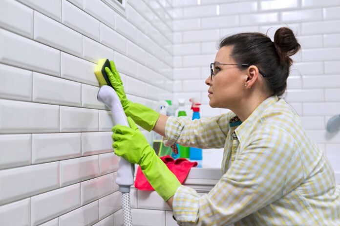 How Long Does It Take to Clean a Bathroom