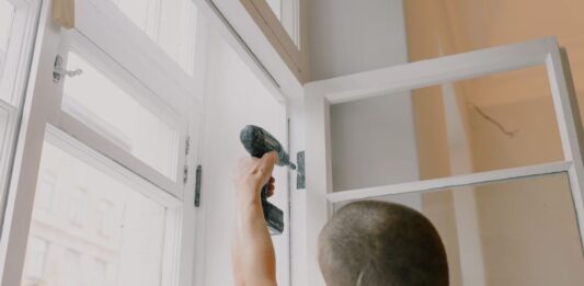 6 Maintenance Tasks Every Apartment Renter Should Know 6 Essential Maintenance Tasks Every Apartment Renter Should Know