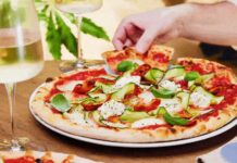 Birmingham’s Must-Try Restaurant Deals: Dining on a Budget Birmingham's Must-Try Restaurant Deals