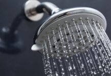 How to Clean Shower Head (The Basic Method) How to Clean Shower Head (The Basic Method)