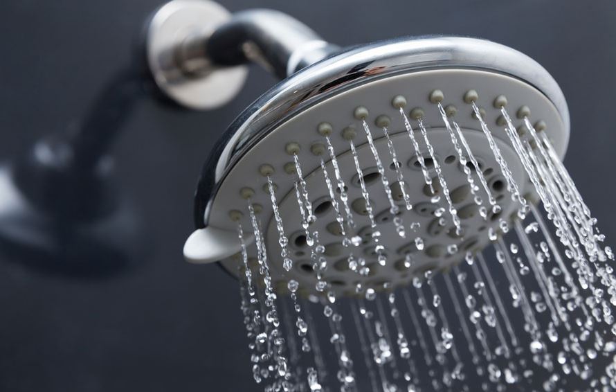 How to Clean Shower Head (The Basic Method)